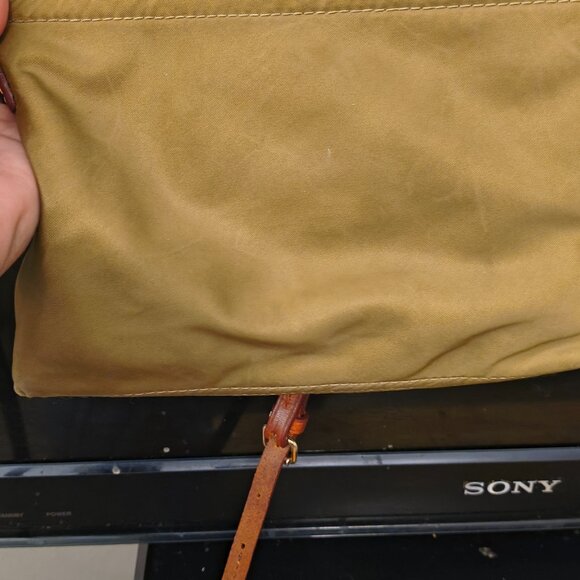 Dooney & Bourke small green nylon top sip shoulder bag - Picture 10 of 11